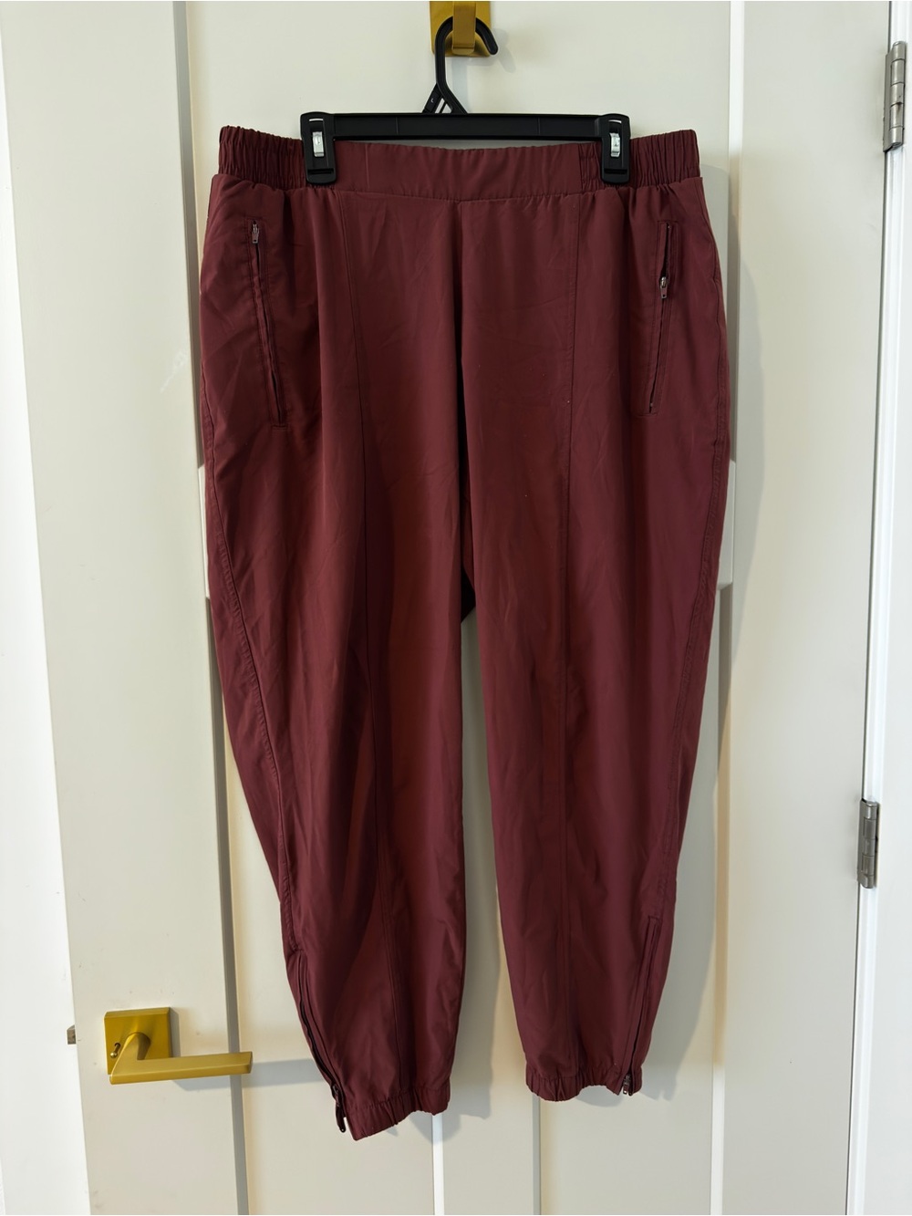 Women’s  Maroon Active Jogger Pants XL stretch tech